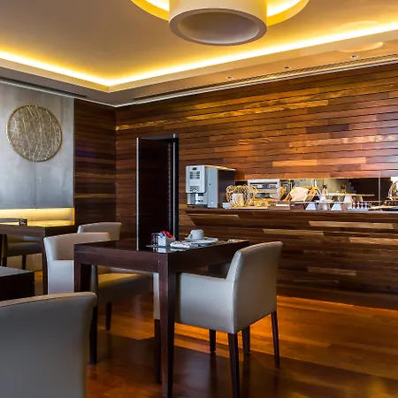 4615 Hotel-3